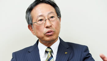 日興通信　代表取締役社長　鈴木範夫