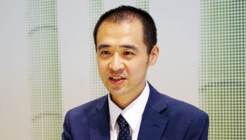 人の判断も含めて業務を自動化――アシスト