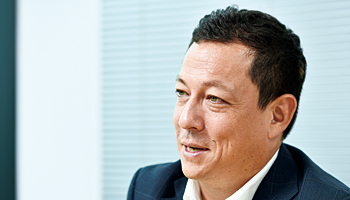 Sprinklr Japan　代表取締役社長　八木健太