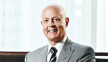米Kofax　最高経営責任者（CEO）　レイノルズ・C・ビッシュ