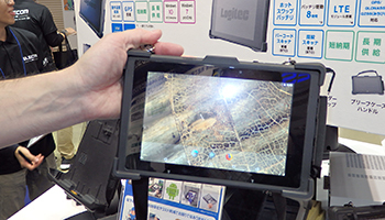 エレコム、Android搭載の8インチZEROSHOCKタブレットを参考出品