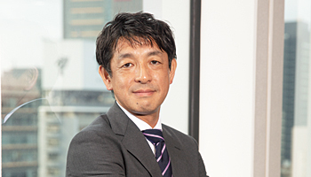アクロニス・ジャパン　代表取締役　嘉規邦伸