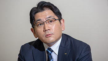 TKC　代表取締役社長　飯塚真規