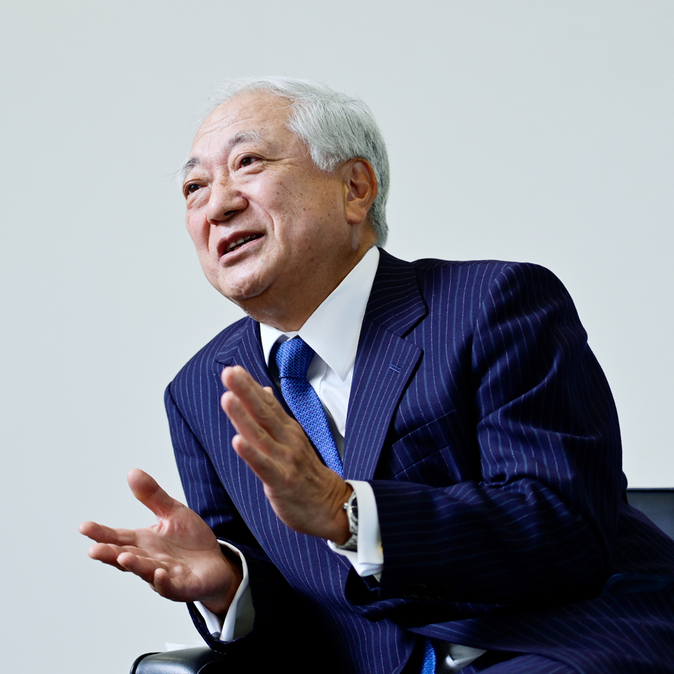 インターネットイニシアティブ　代表取締役社長 Co-CEO ＆ COO　勝 栄二郎