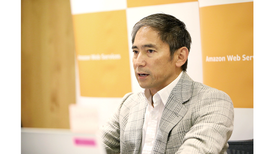 大手3社の生成AI活用、開発支援やグローバル展開を加速　業務効率化に手応えも