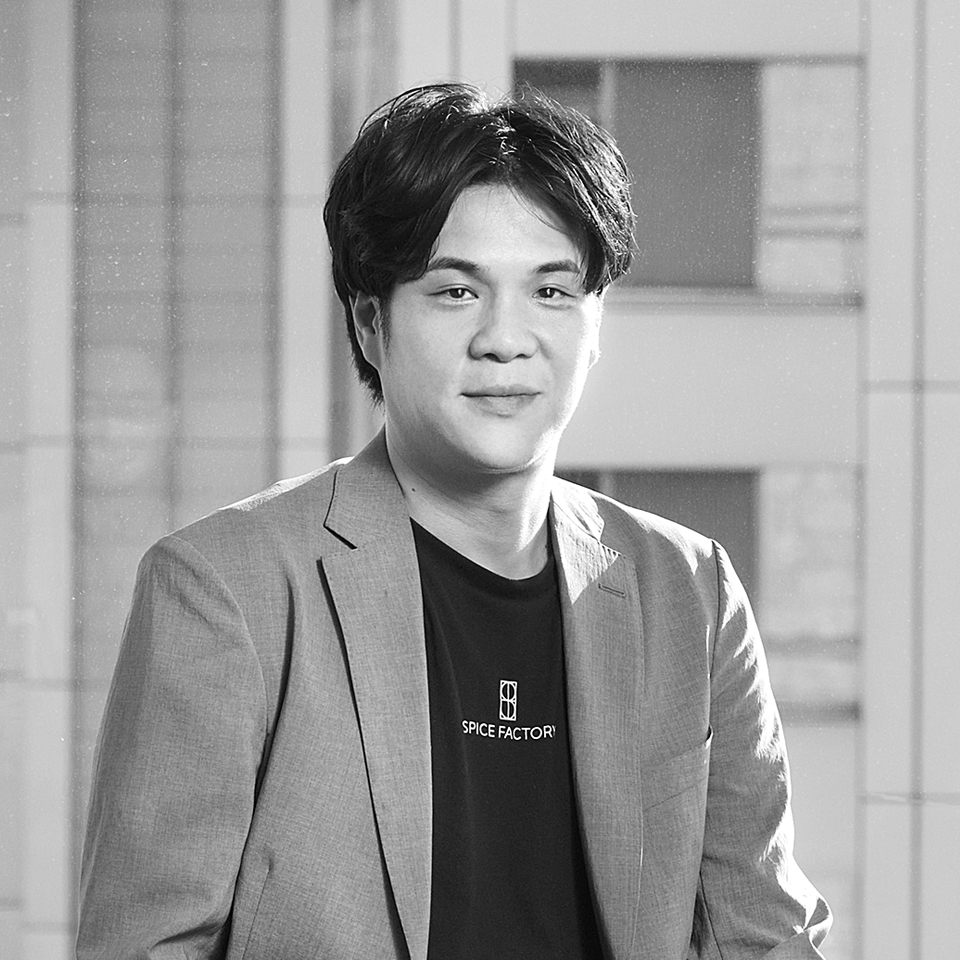 スパイスファクトリー　代表取締役社長　高木広之介