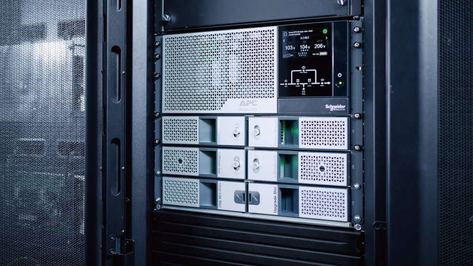 シュナイダーエレクトリック データセンター最新鋭化のカギはUPSと