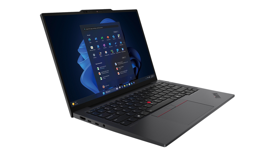 レノボ・ジャパン、軽量化を追求、AI PC需要の獲得目指す　「ThinkPad」新製品7モデル15製品を発表