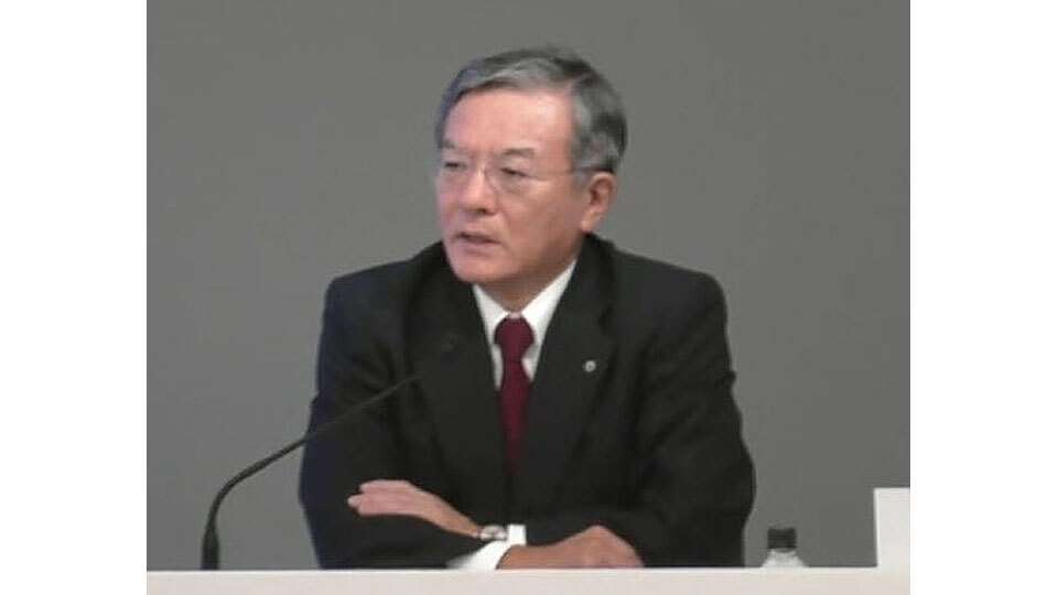 NTT、国産LLM最新版「tsuzumi 2」を発売　金融や医療、公共などの業種知識を強化