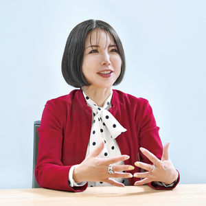 三上智子