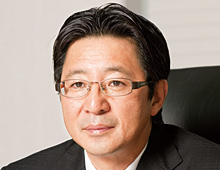 大塚　辰男