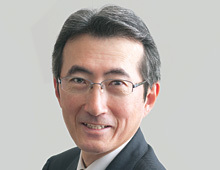 小出　伸一