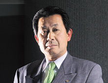 前田　憲一