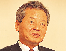 松本　秀雄