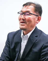 201712041710_2.jpg