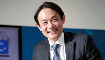 コンカー　代表取締役社長　三村真宗