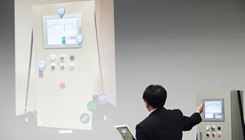 シュナイダーエレクトリック　IoTとAR（拡張現実）で保守作業の人的ミスを削減