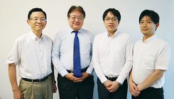 NEC、富士通のHCIビジネス　国内サーバー市場に“風穴”