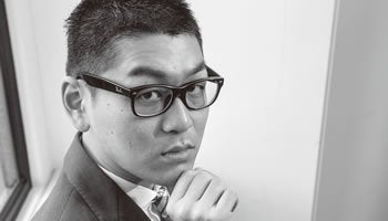 ロジクール　法人営業本部 アカウントマネージャー　添田絢也