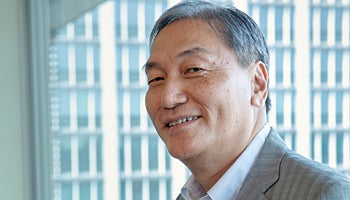 NTTコムウェア　代表取締役社長　栗島聡