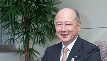 キヤノンITソリューションズ　代表取締役社長　足立正親